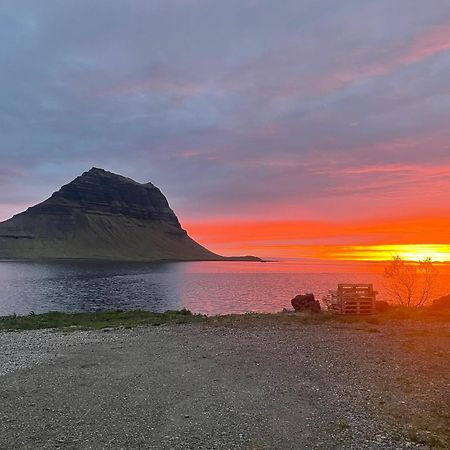 Kirkjufell Basement Apartment Grundarfjordur Ngoại thất bức ảnh