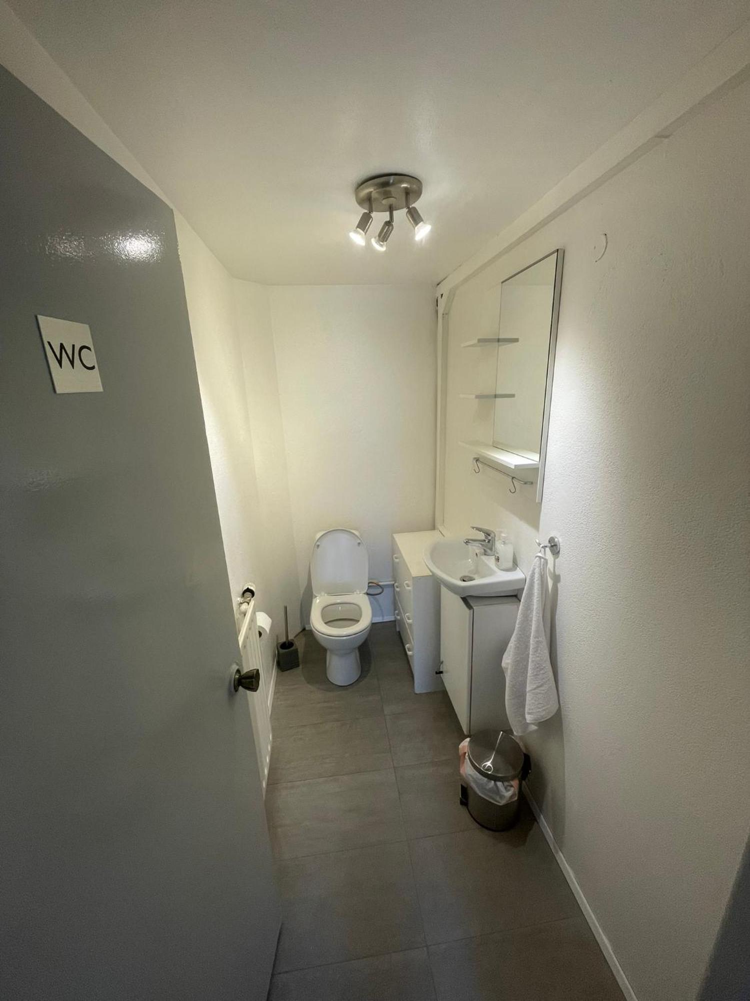 Kirkjufell Basement Apartment Grundarfjordur Ngoại thất bức ảnh